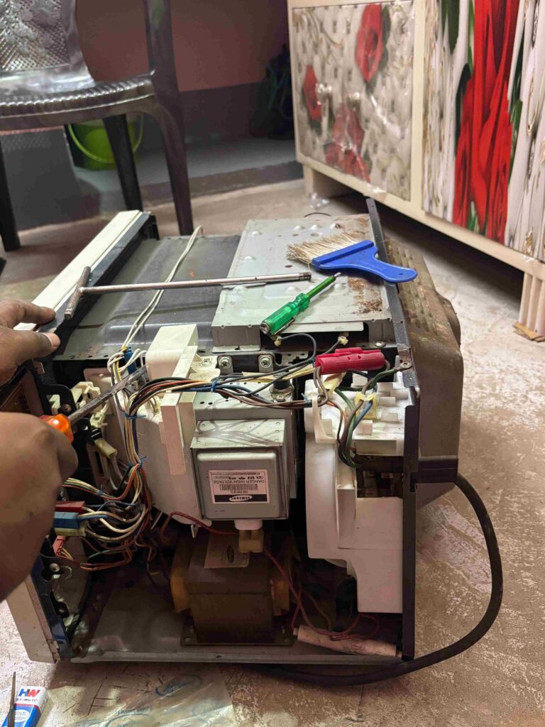 Microwave reapir Service Kolkata Appliance Care 2