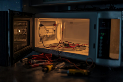 Experienced microwave oven repair technicians